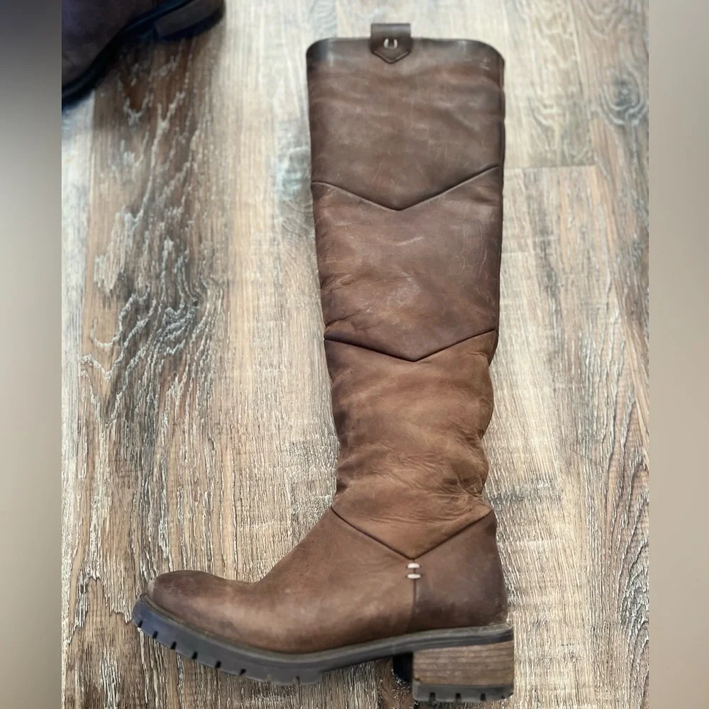 Ross & Snow Women’s Elena Shearling Waterproof Over the Knee Boots